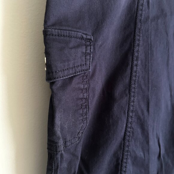 Capris - Picture 3 of 6
